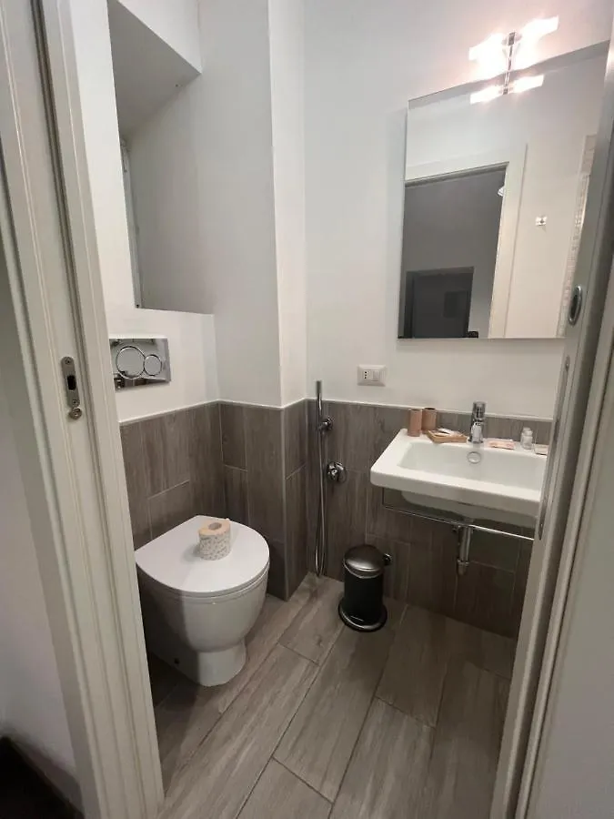 Etruska Porta Pia Guesthouse Roma