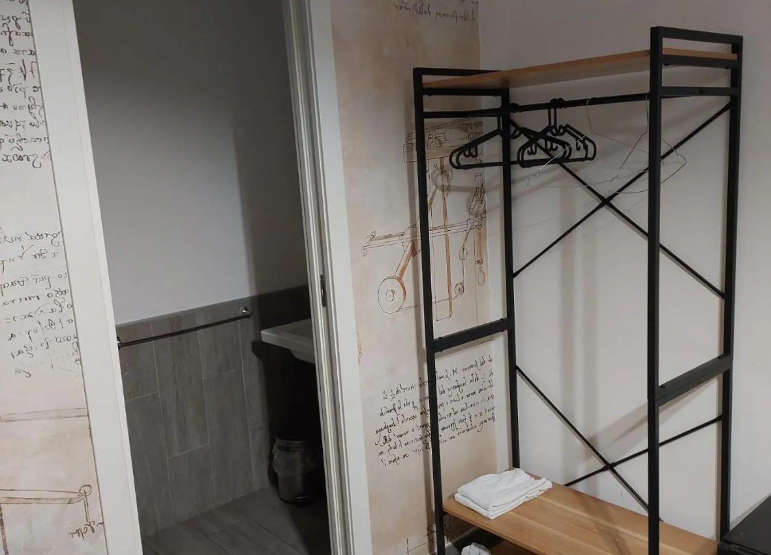 Etruska Porta Pia Guesthouse Roma Italia